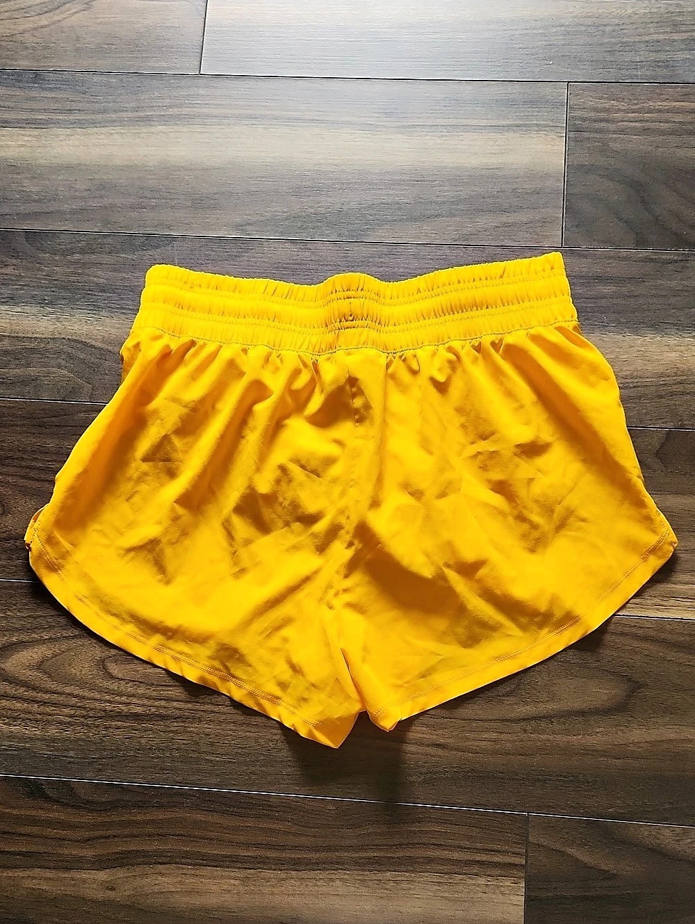 DSG Athletic Shorts in Yellow Size Medium